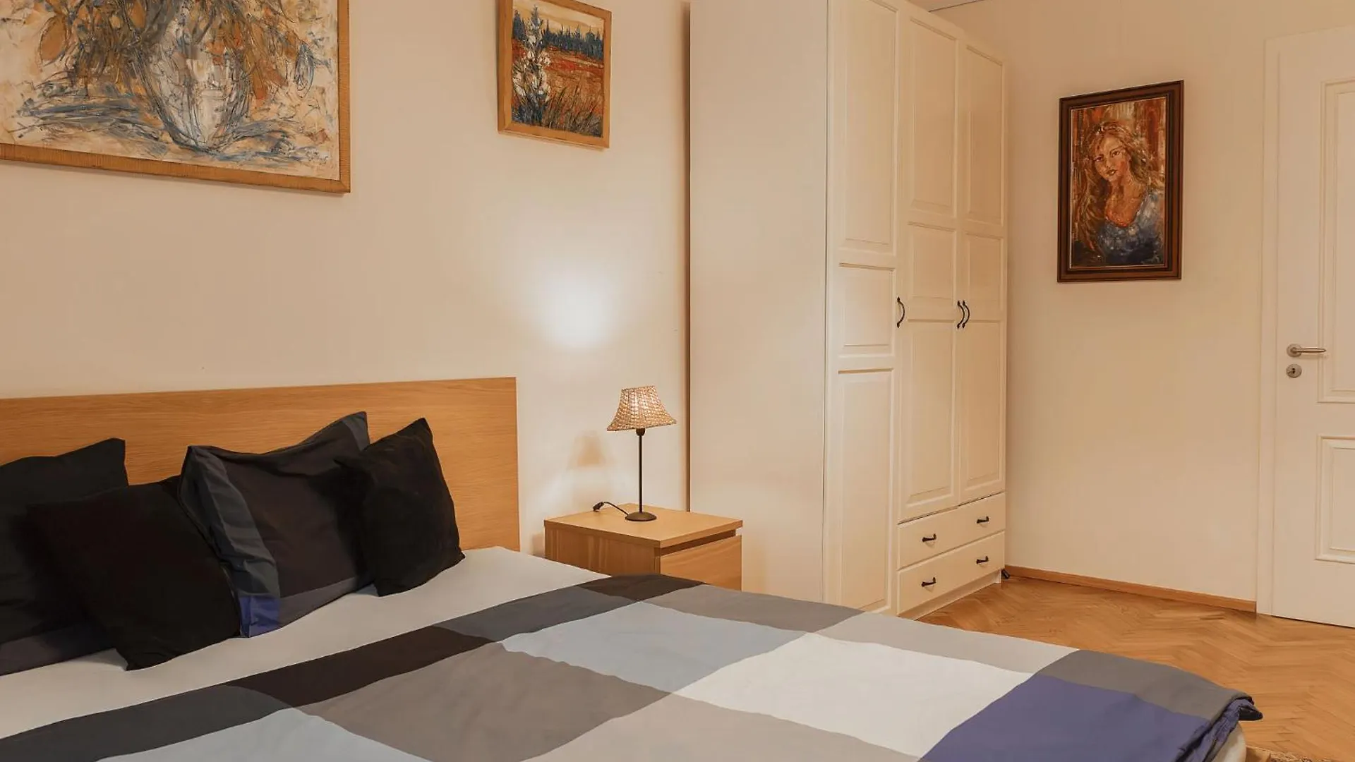 Apartment V Olsinach By Interhome براغ 0*,